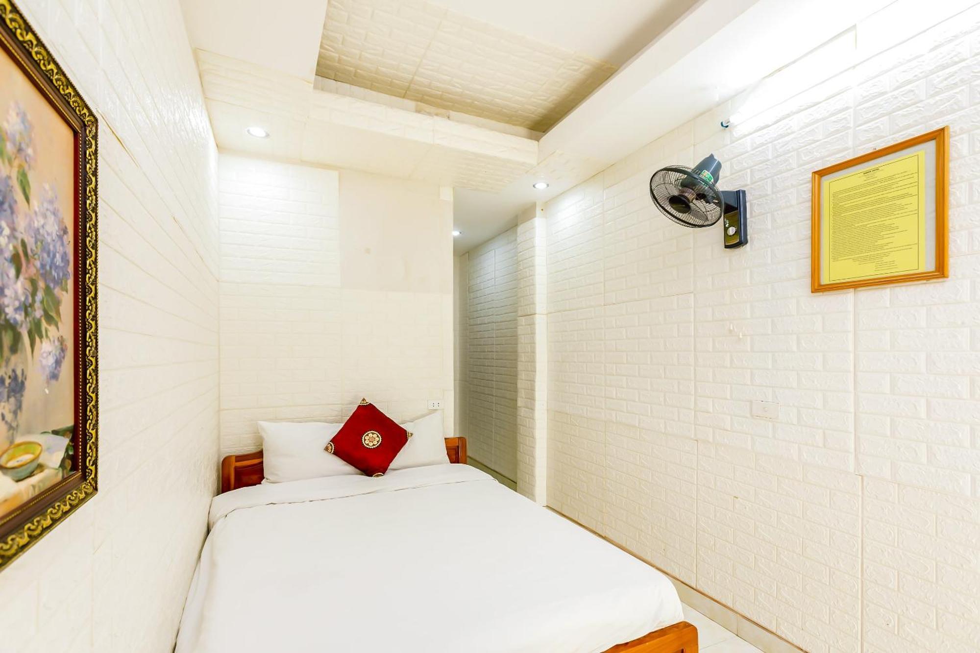 Oyo 604 Queen Hotel Spot-On Hanoi Exterior foto